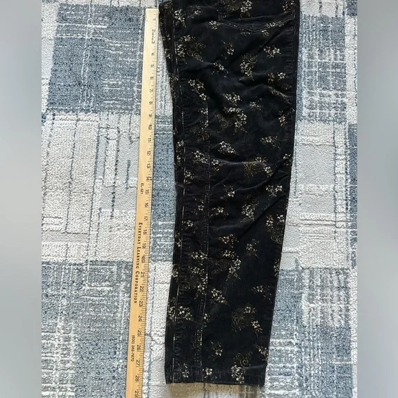 Pilcro Black Corduroy Floral Straight Leg Elevated Statement Pants - Picture 11 of 13